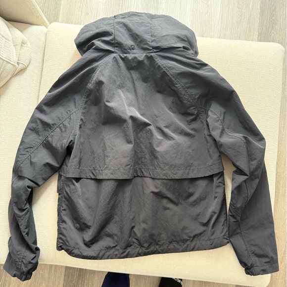 Lululemon Always Effortless Classic-Fit Jacket - Picture 3 of 3